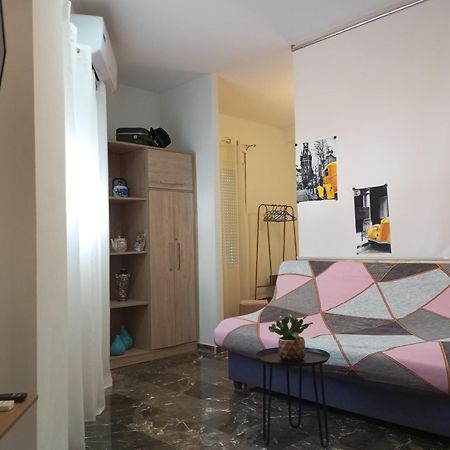 Apartamento Turistico Travelers Baena Bagian luar foto